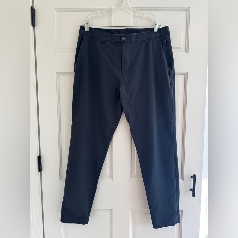 Navy Lululemon Men’s ABC pants 38w 34L